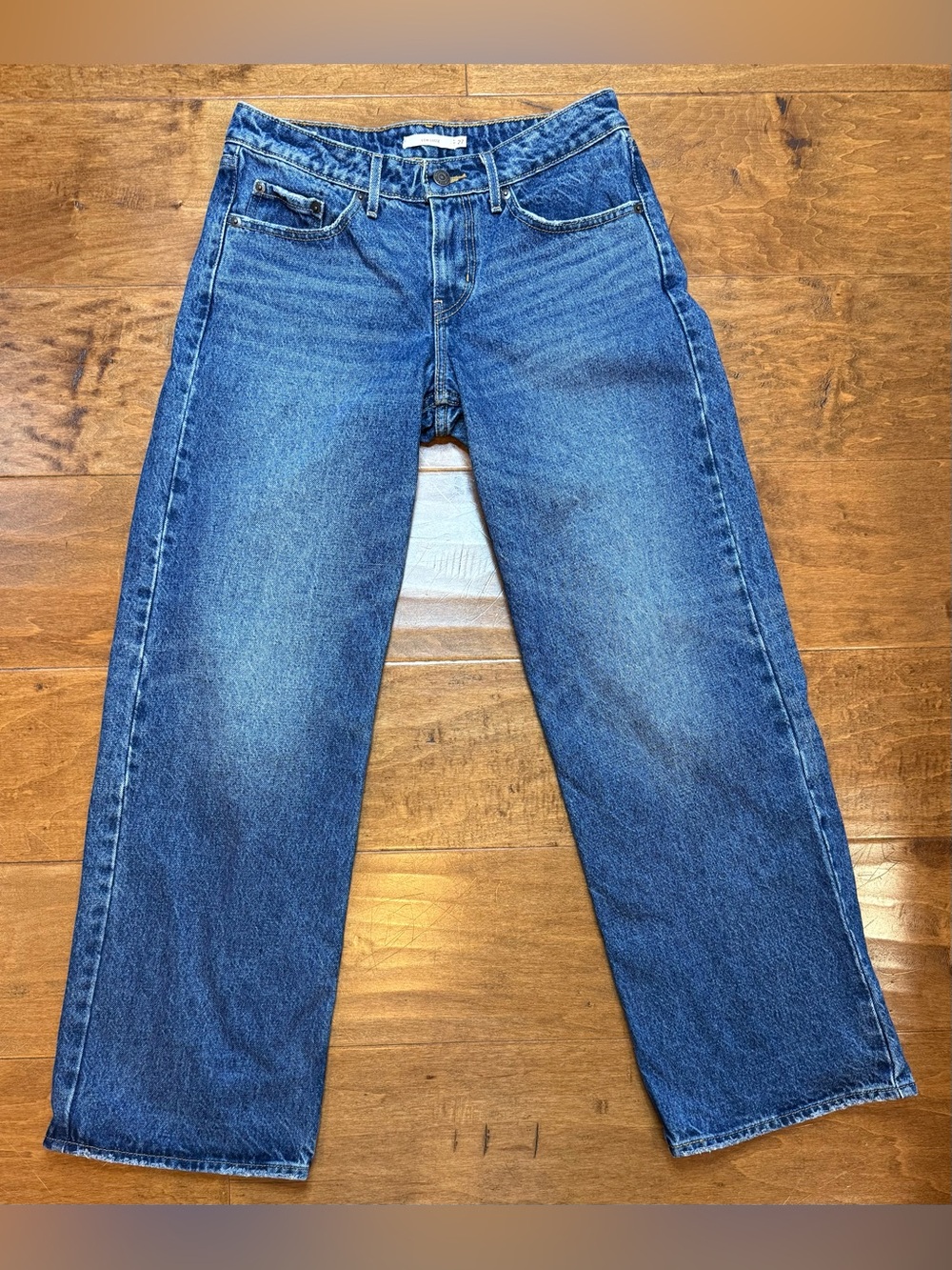 Levi’s Premium Low Loose Jeans 27 Medium Wash Wide Leg Baggy